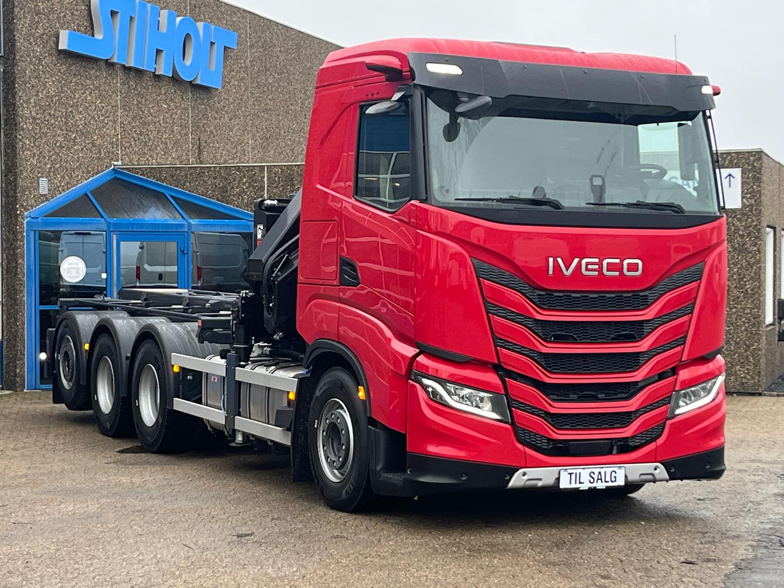 Iveco X-Way 8x4 1+3 580Hp opbygget med HIAB kran & Sawo hejs