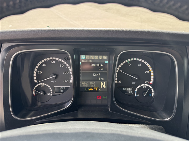 Mercedes Actros 2543 6x2/2 Euro 6