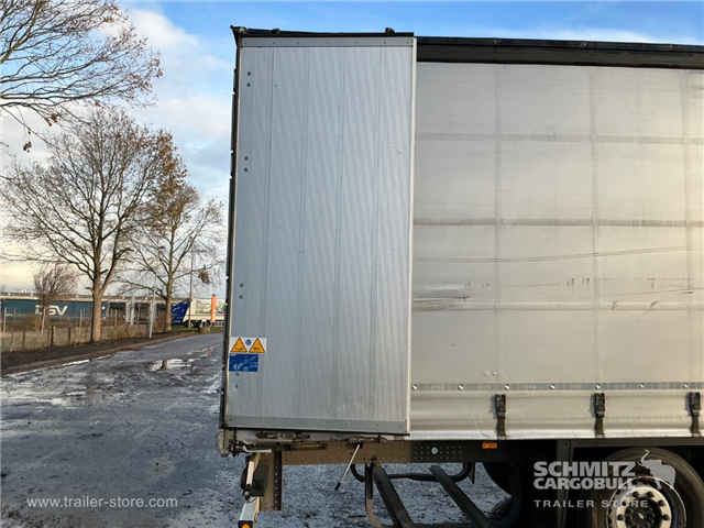 Schmitz Semi Curtainsider Standard , Foldedør højre