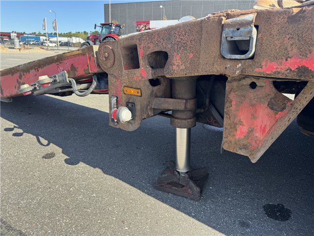 Kel-Berg / Faymonville 4 akslet Udtræks Maskintrailer