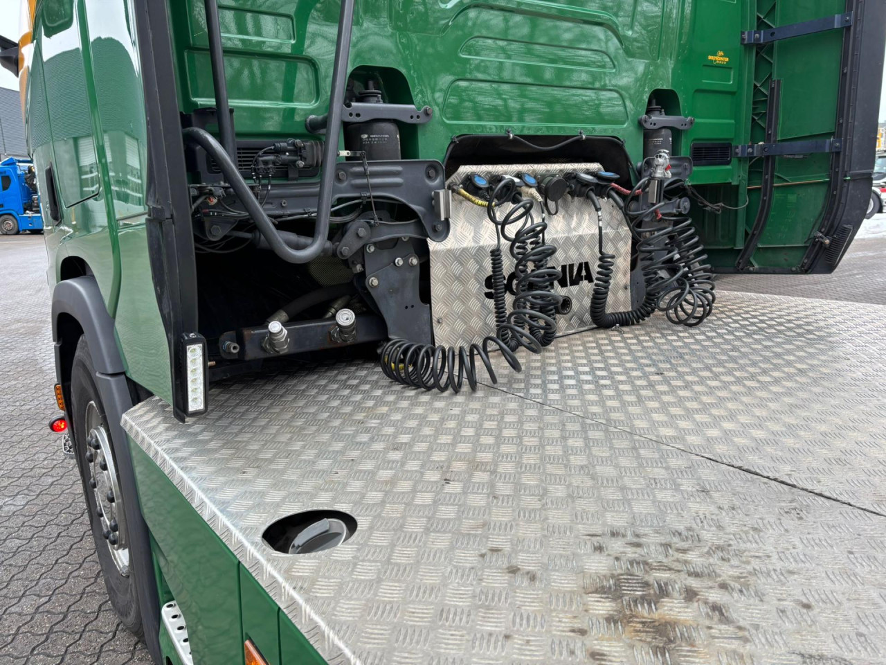 Scania R 520 A6x2NB Hydraulic