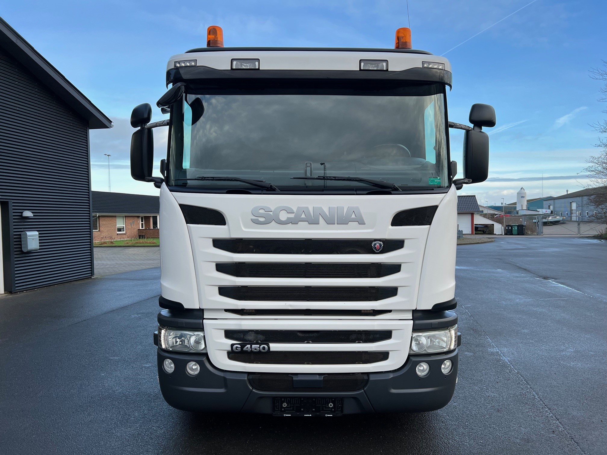 Scania G450 6X2*4 med HMF 2620 K5 kran