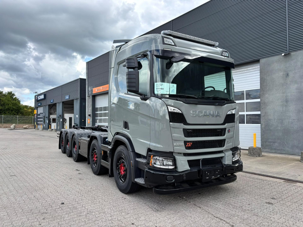 Scania R 590 B10x4*6NB Multilift Ultima 28Z.65 Hooklift