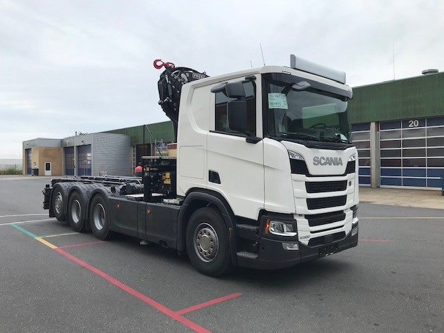 Scania R500 B8X4*4