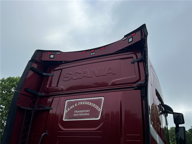Scania R650 6x2 2950mm Hydr.