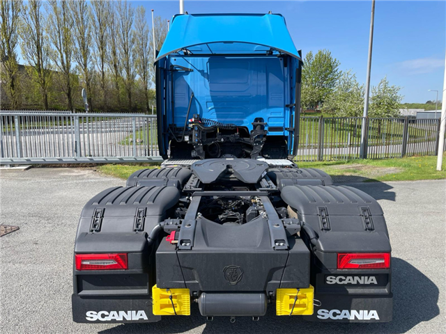 Scania R 500 A6x2/4NB