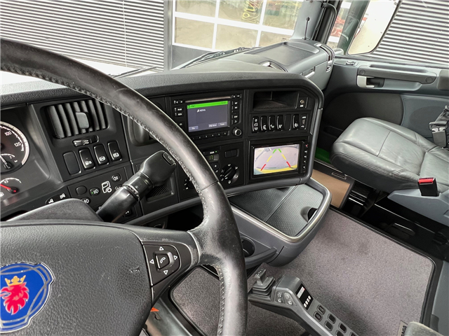 Scania R480 8X4*6