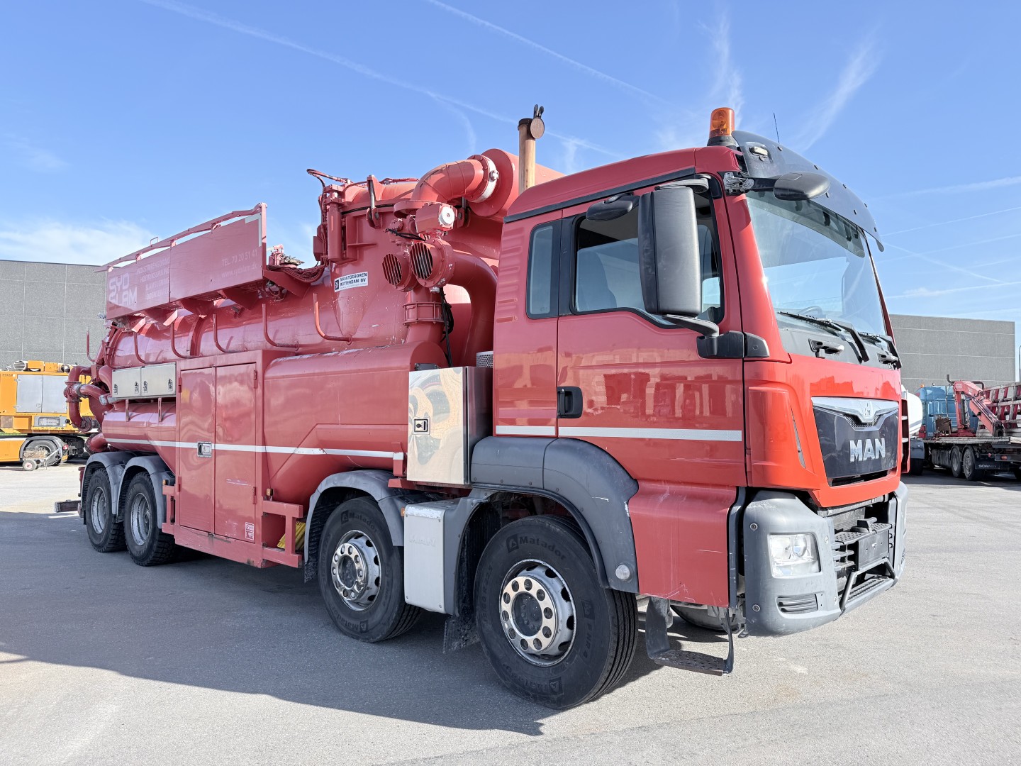 MAN TGS 41.400 8X4 BB Naaktgeboren VP-8000 - 14.000 L