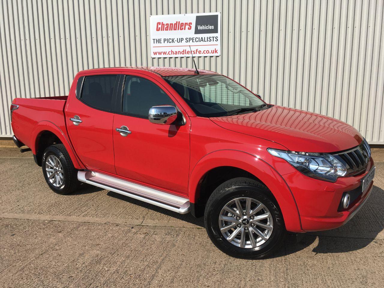 Mitsubishi l200 2017