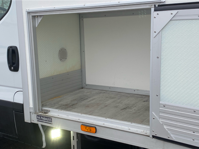 Iveco 70C21A8H/P 8 pallers
