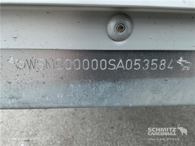 Schmitz Semi Curtainsider Mega