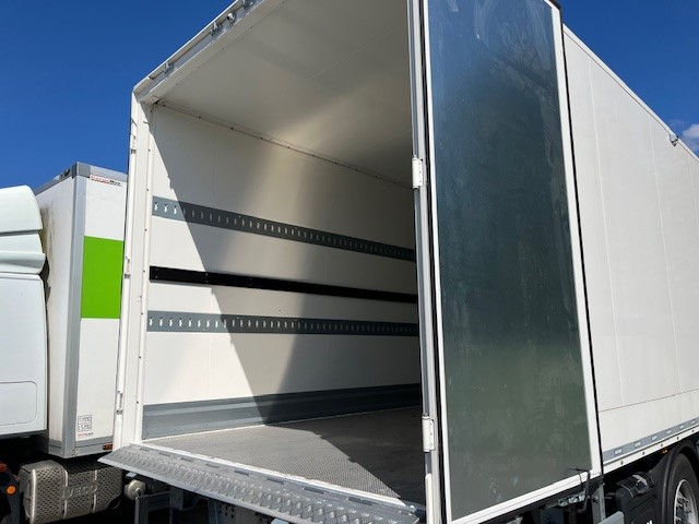 Wecon 2 akslet Wecon kærre fra maj 2023 kørt få km