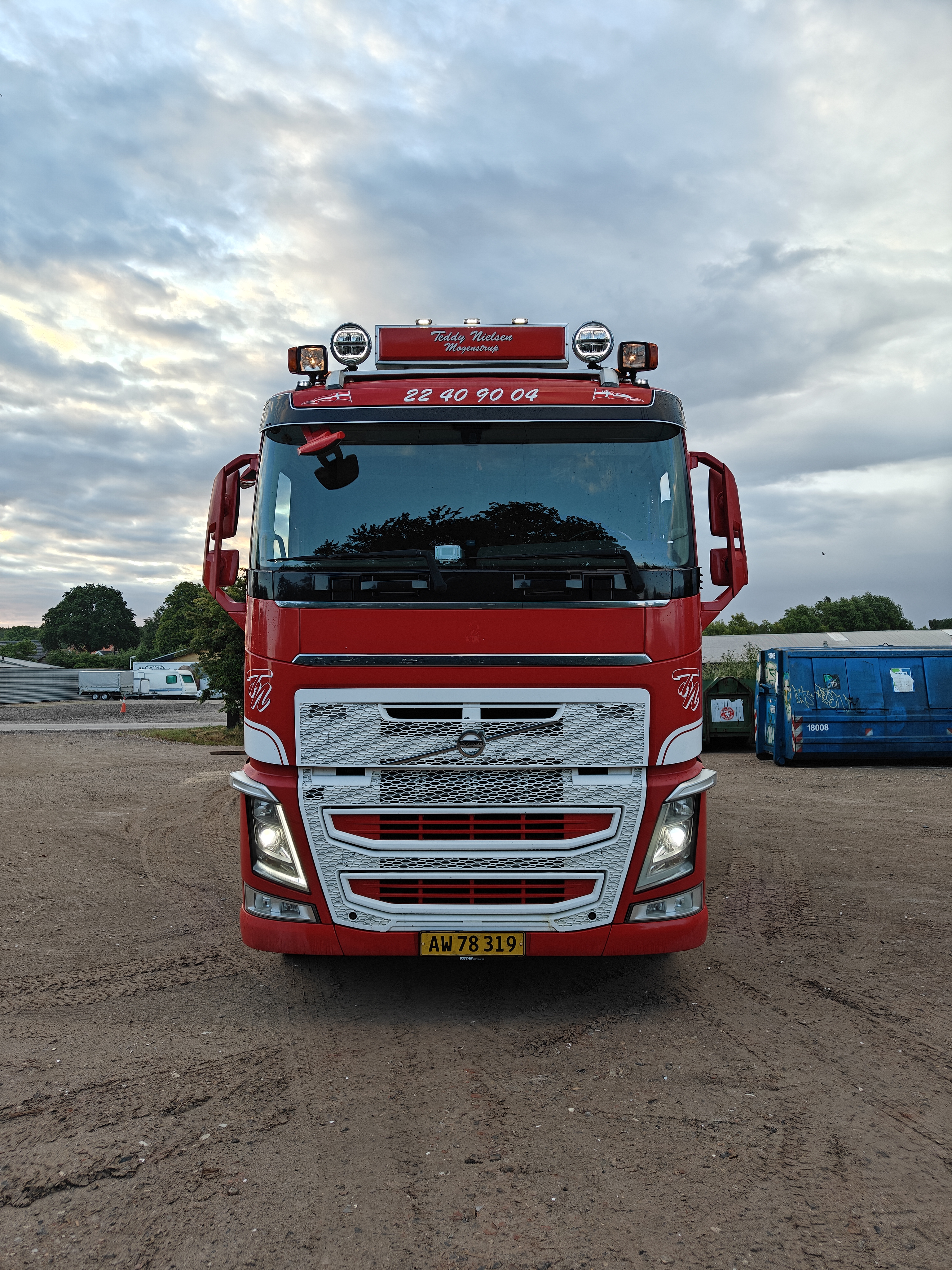 Volvo 8*4 FH 540