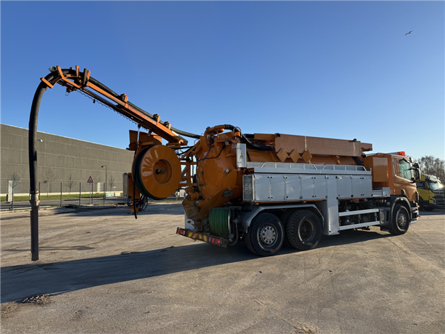 Scania P400 6x2*4 Hvidtved Larsen Flexline 310