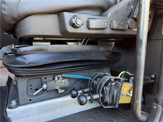 Volvo FH500 8x2*6 Tip / HMF 2120 K3