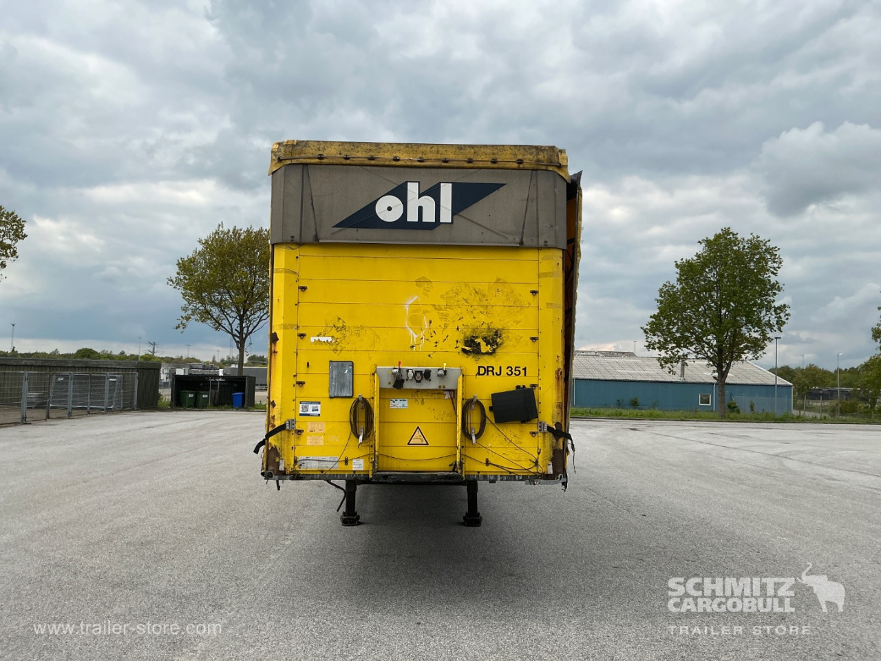 Schmitz Semi Curtainsider Mega
