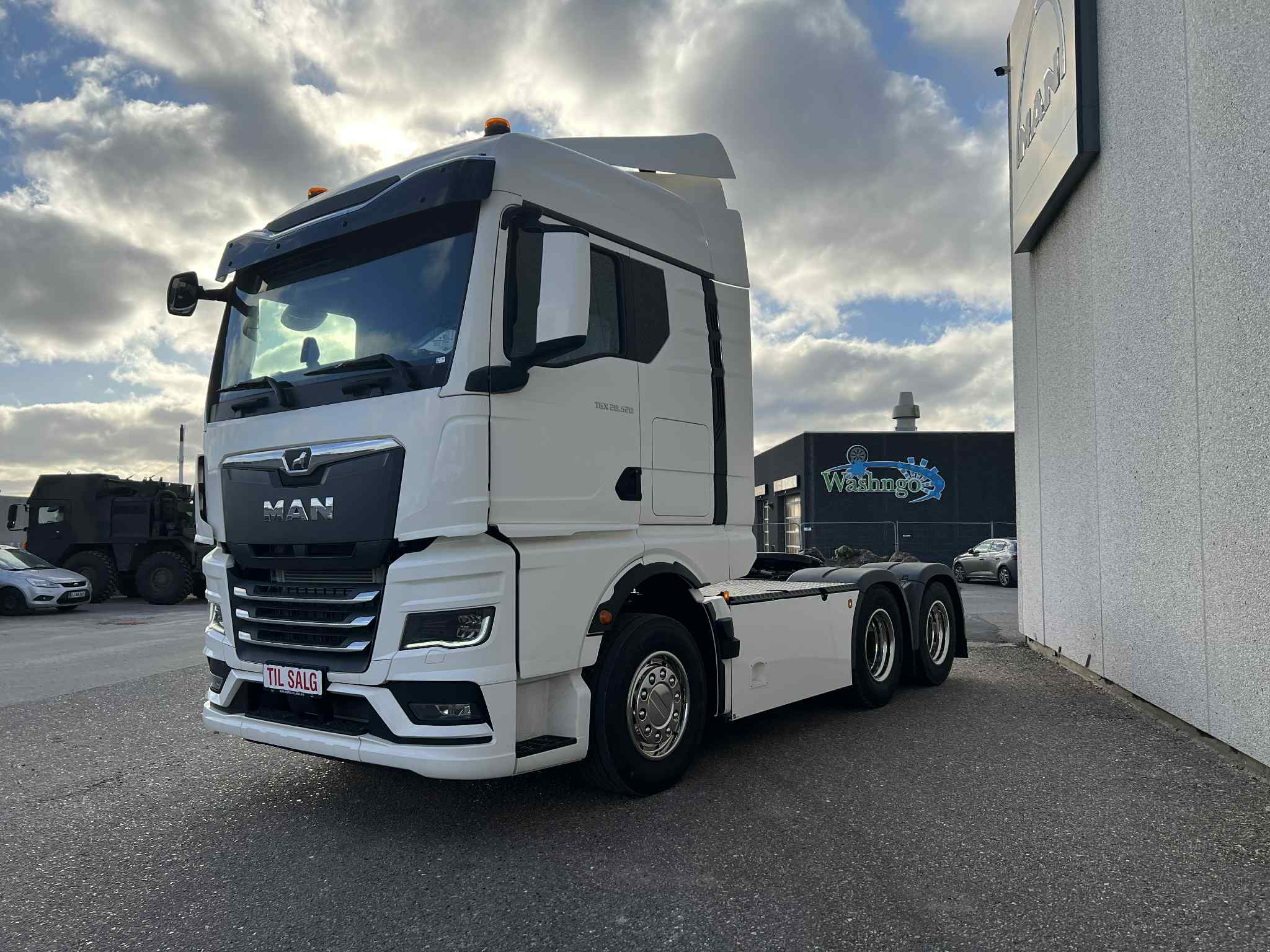 MAN TGX 28.520 6×2-2 BLS