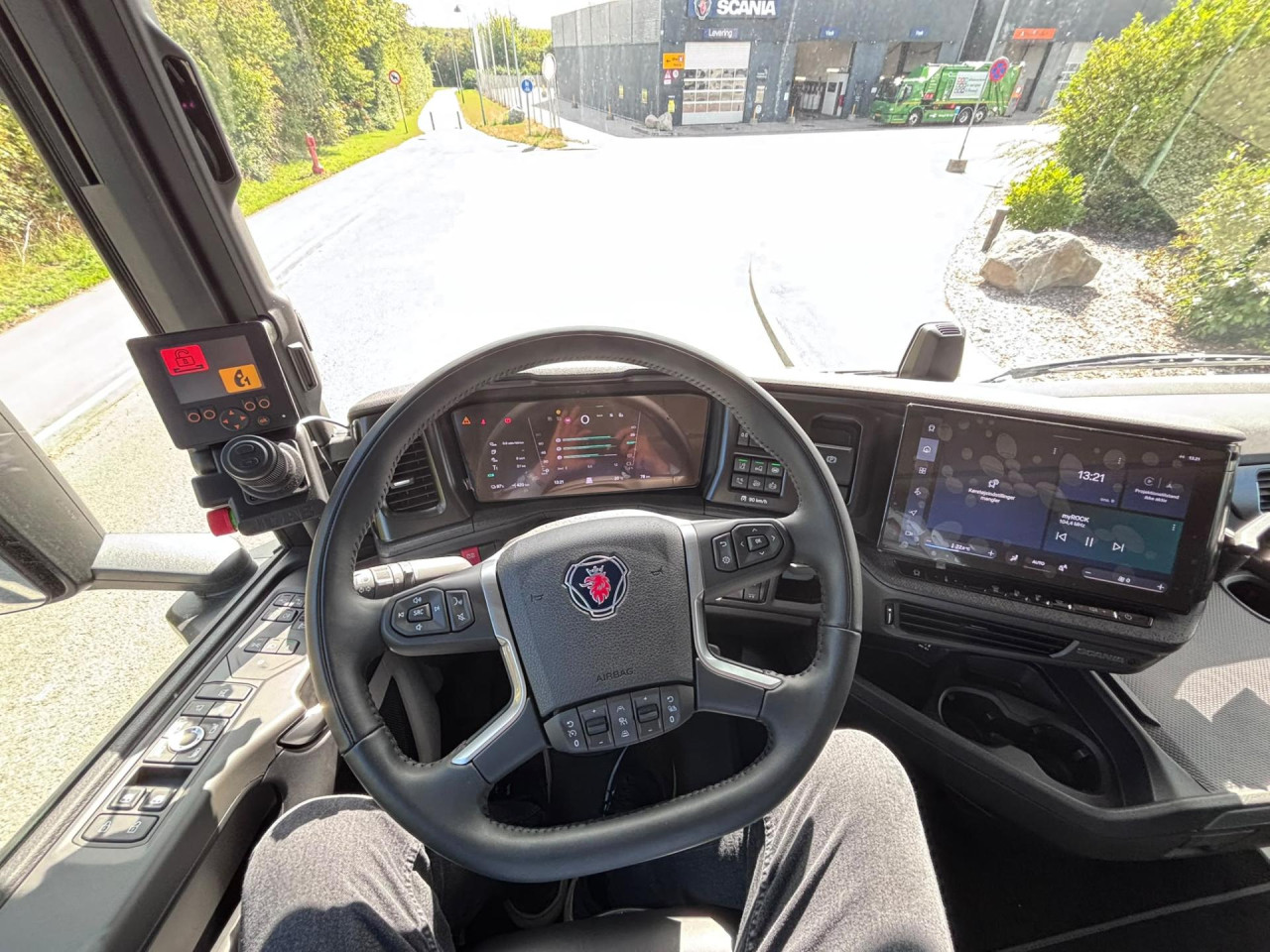 Scania R 450E B6x2*4NB 450 kW/535 kWh Hooklift NEW!
