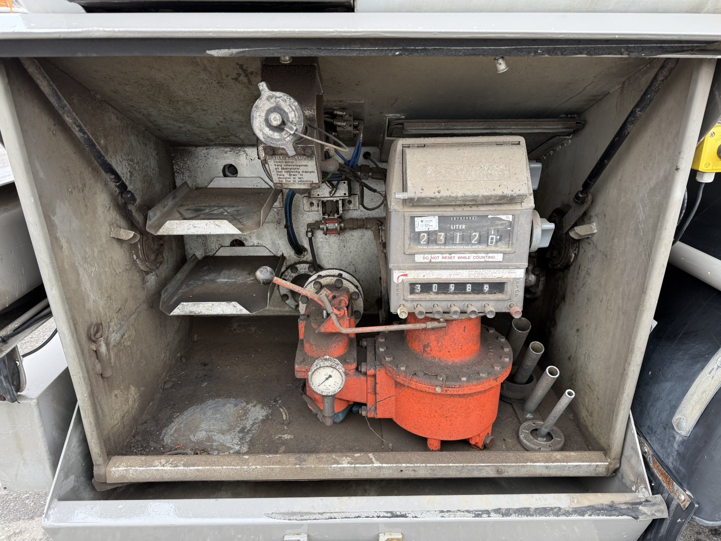 HMK Bilcon TS2 33.000 l. ADR