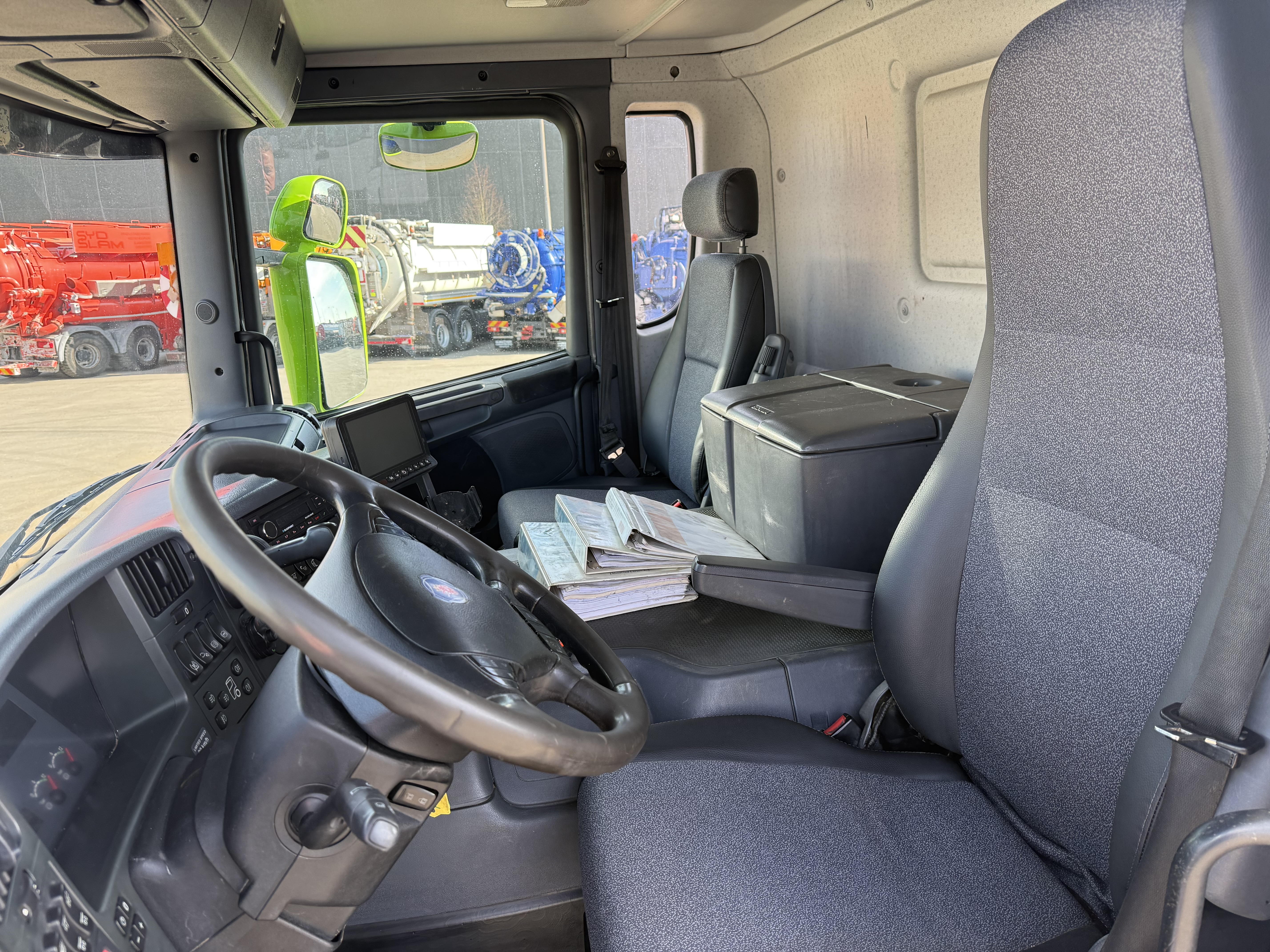 Scania P420 8x2*6 Hvidtved Larsen Flexline 414 Euro 5