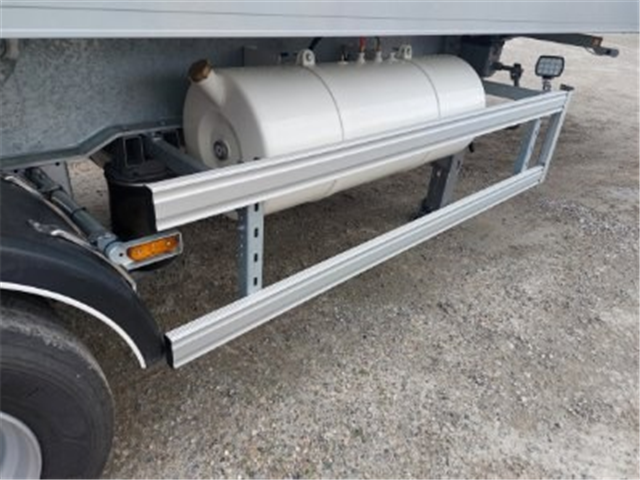 Piako 3 Akslet - FRC-Linktrailer med 2 Temp. og Dobbeltstock Sælges.