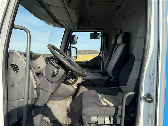 Renault Midlum 220 DXI 4x2 6,0 m Lukket Kasse