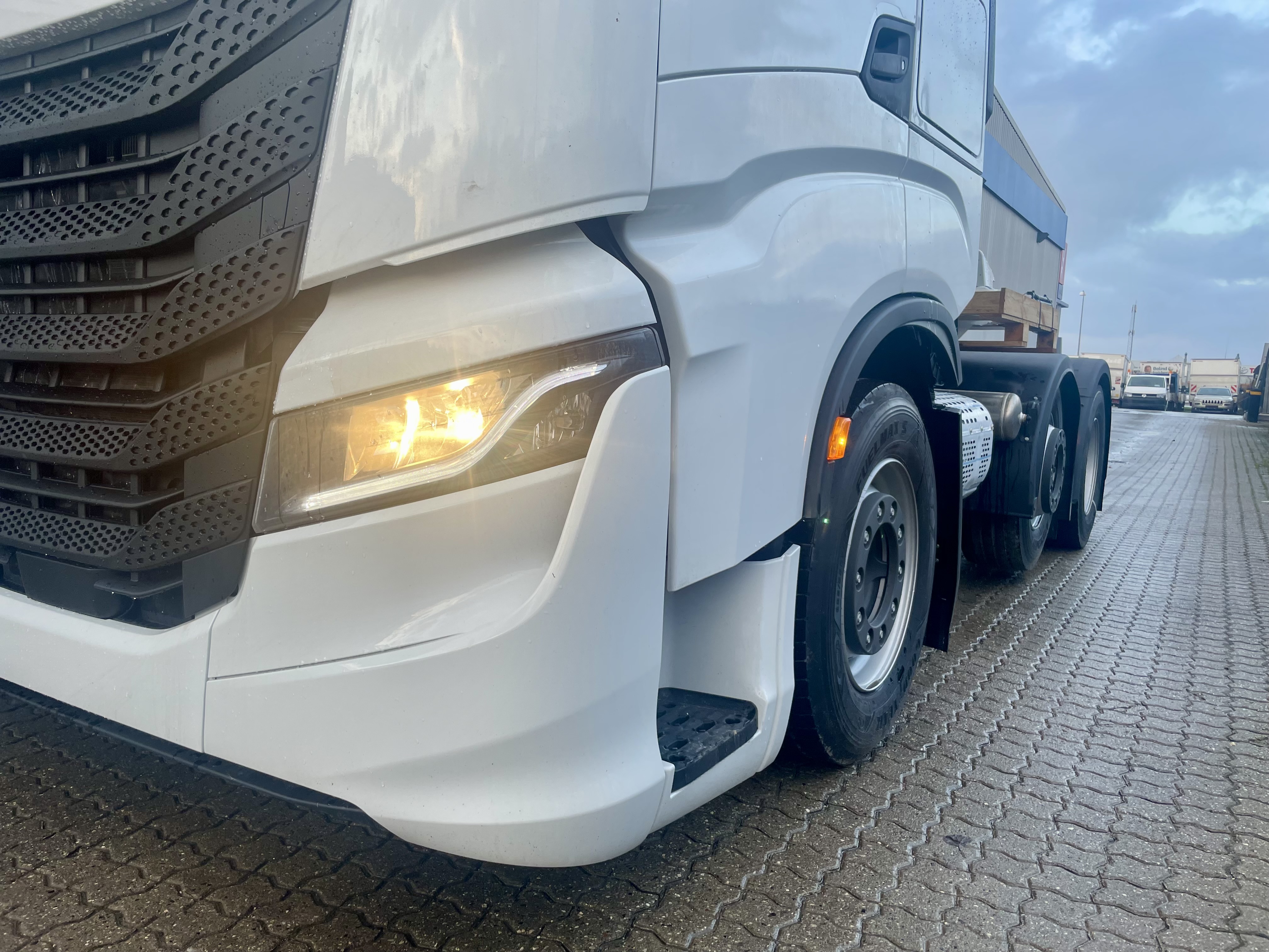 Iveco S-WAY AS440S49 TX/FP 6x2x4