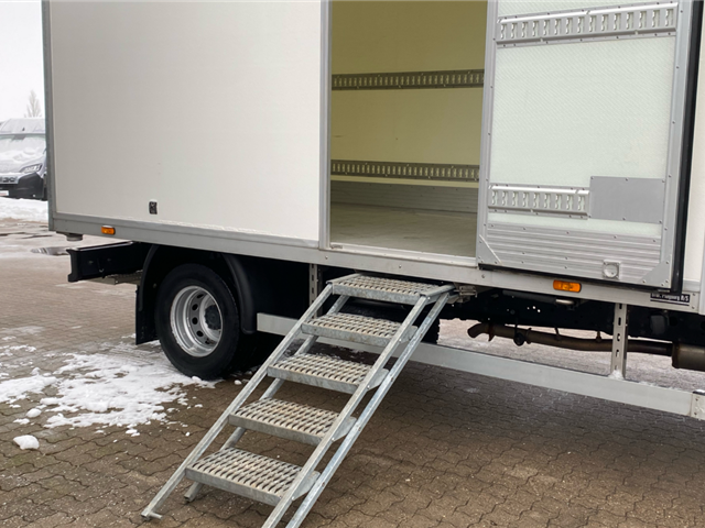 Iveco 70C21A8H/P 8 pallers
