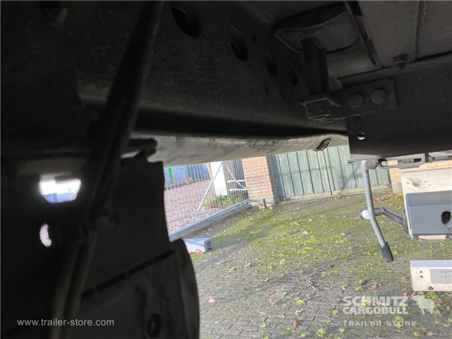 Schmitz Semi Curtainsider Standard , Foldedør højre