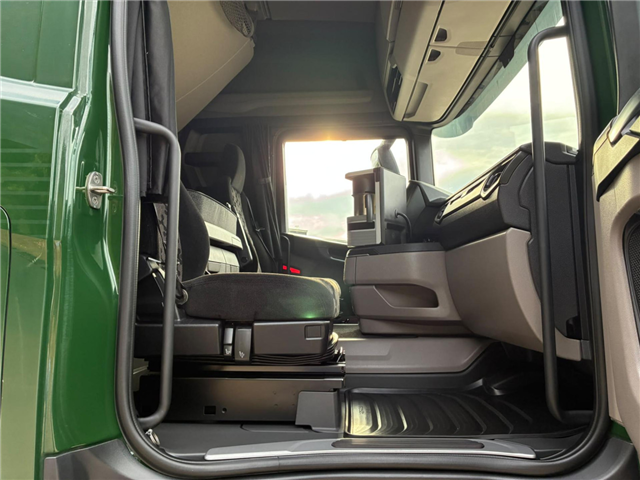 Scania R 460 A4x2LB