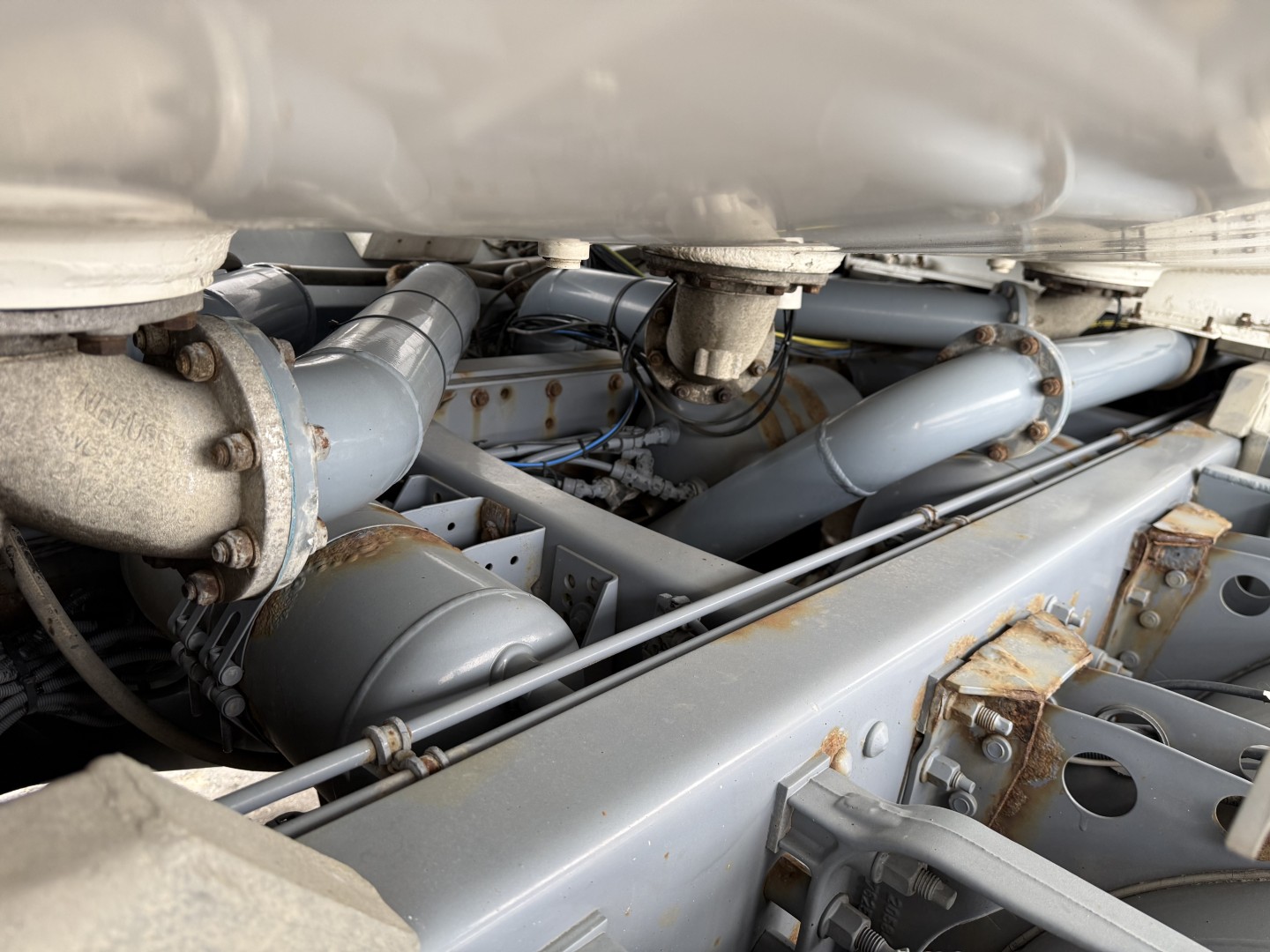 Volvo FM460 8x2*6 24.125 l. ADR Tank