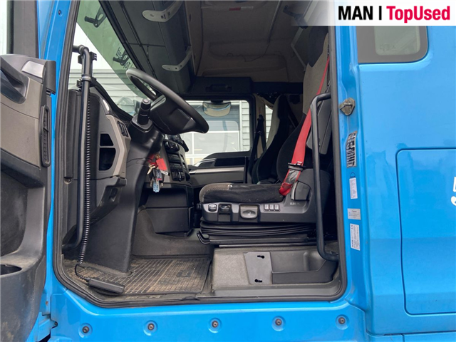 MAN TGX 26.470 6X2-2 LL