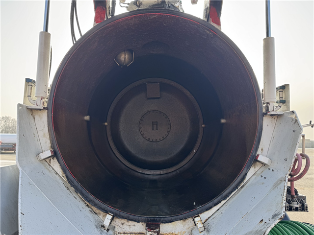 Scania P320 4x2 Hvidtved Larsen 7000 L Kombi