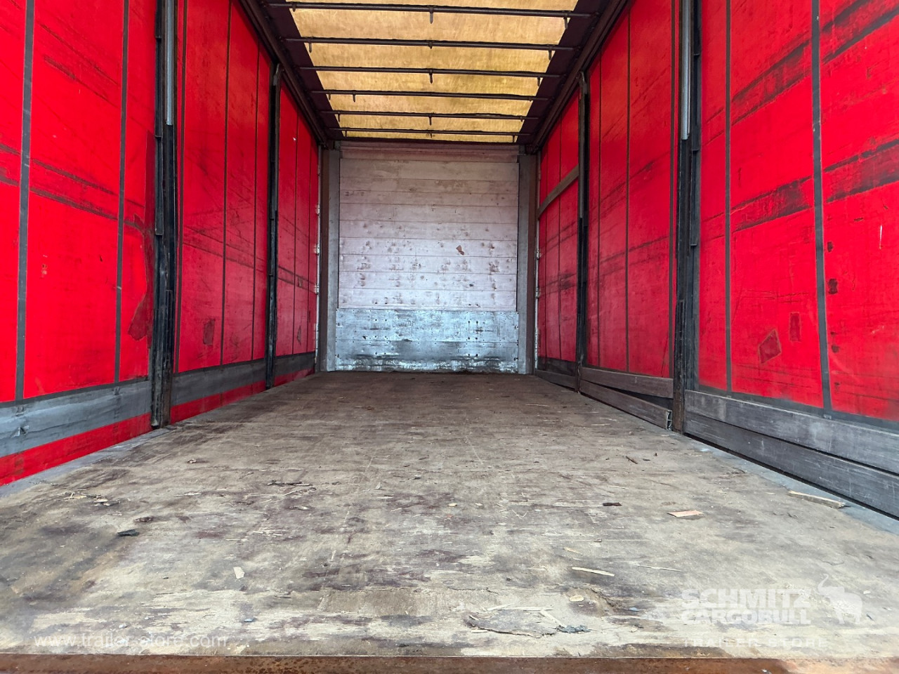HFR Central axle Curtainsider Standard