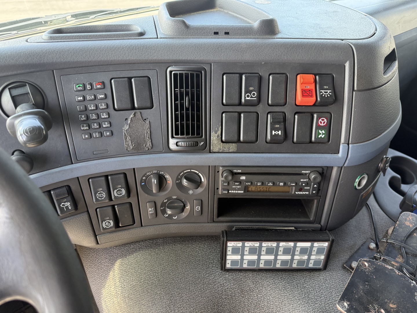Volvo FM440 8x2*6 24.000 l. ADR Tank