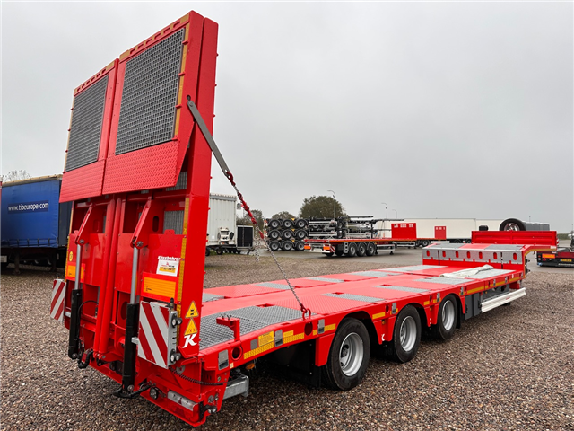 Kässbohrer SLS HS 3 – Hydraulisk mellemgulv Maskintrailer