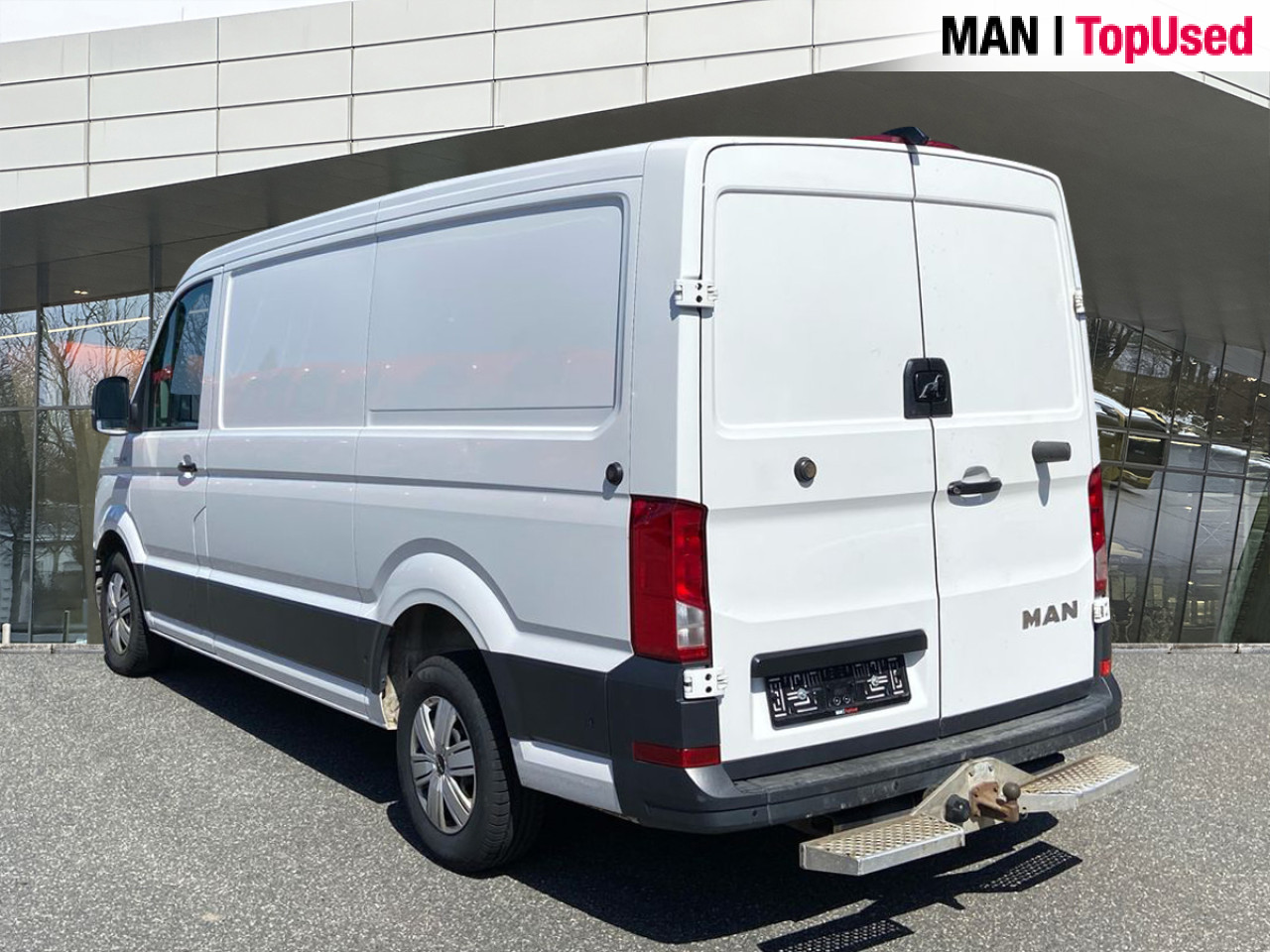 MAN TGE 3.180 4X2F SB