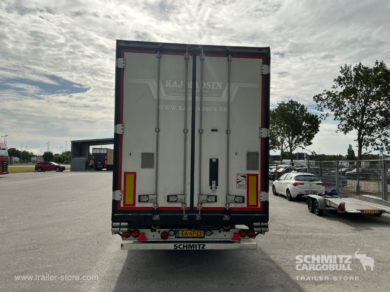 Schmitz Semi Reefer Meat hanging system