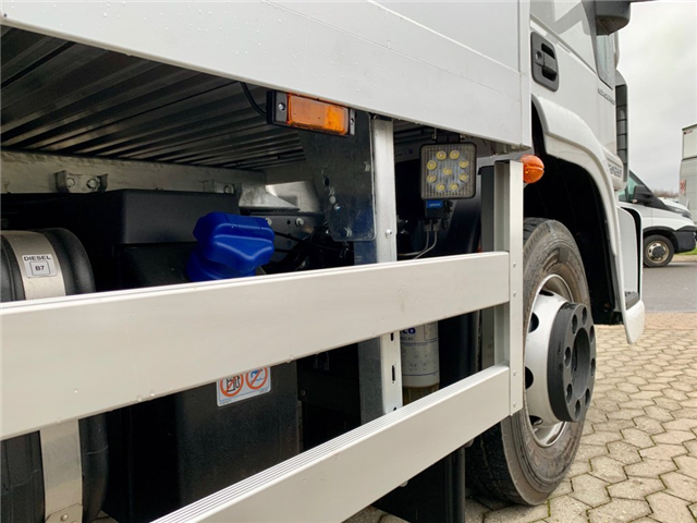 Iveco Eurocargo 18 pallers med lift