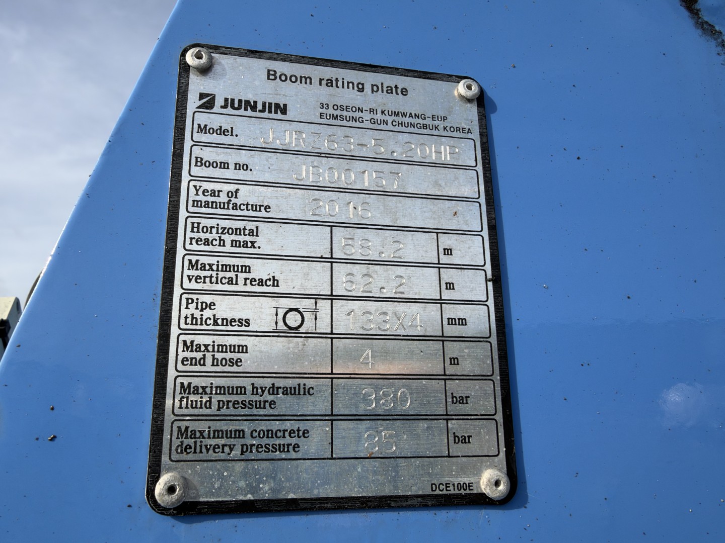 Volvo FH16/750 12x4/8 JUNJIN JJRZ 63 m. Betonpumpe