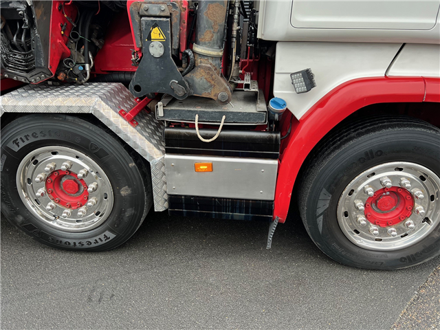 Scania R580 8X2*6 HMF 6020 OK6 + Jib