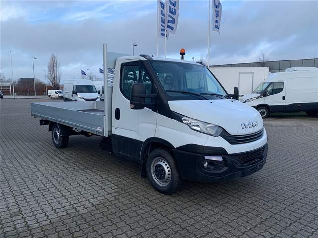 Iveco 35S18A8