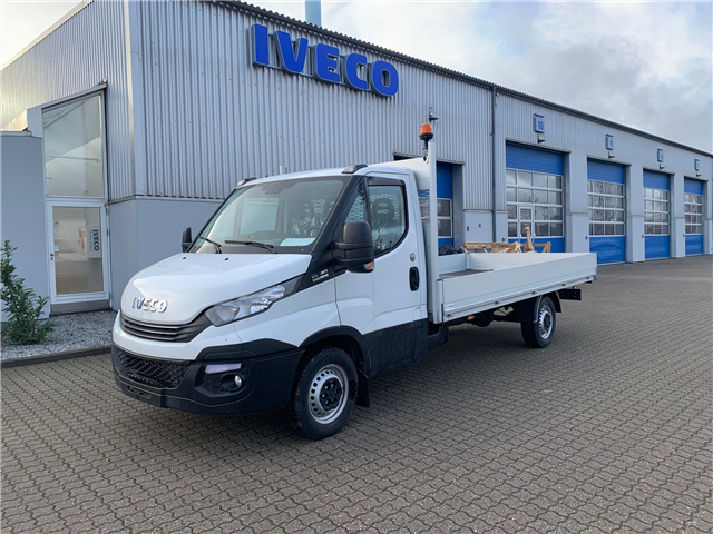 Iveco 35S18A8