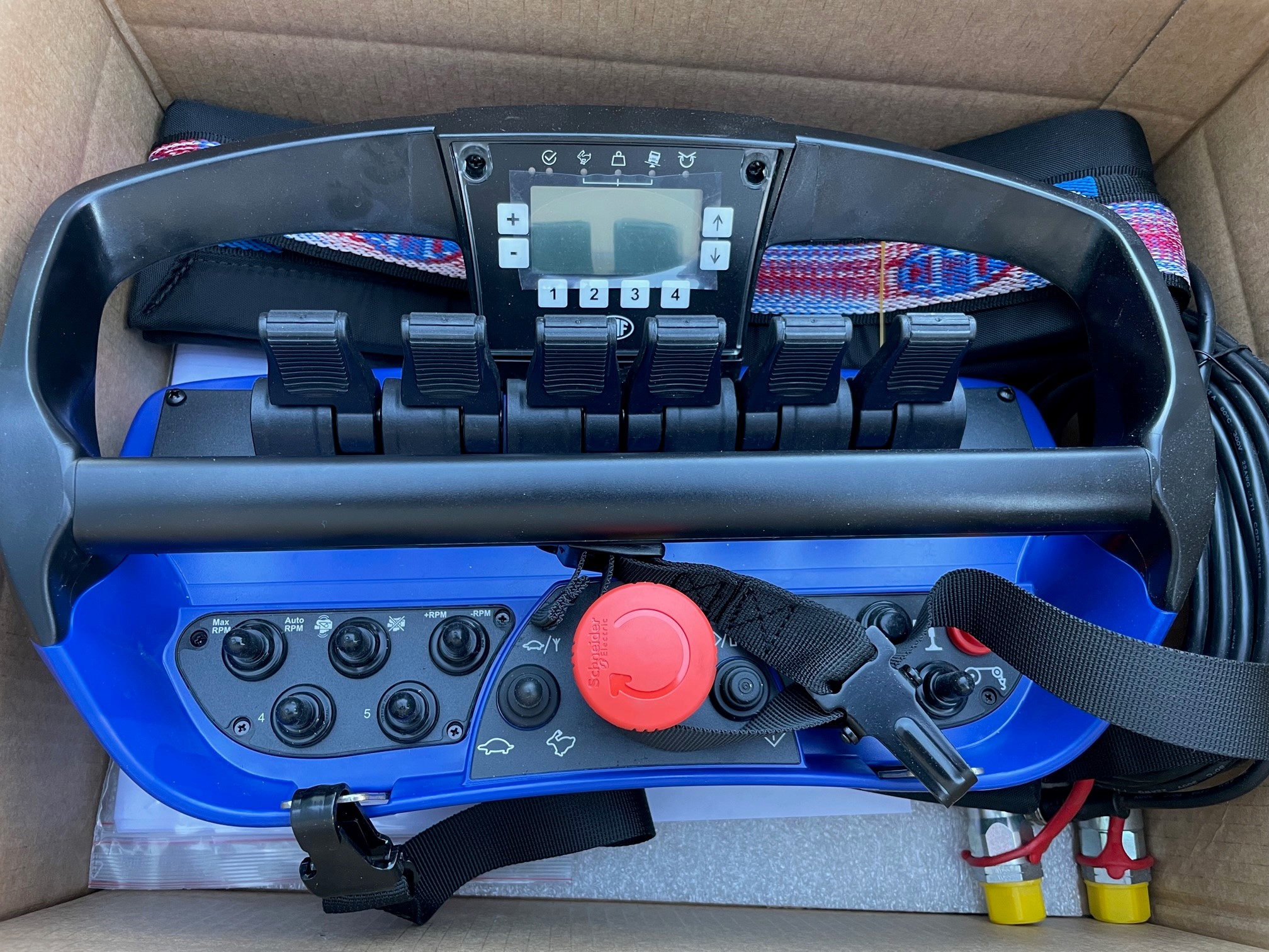 Iveco S-WAY AD190S34-E6e/FP Stillads