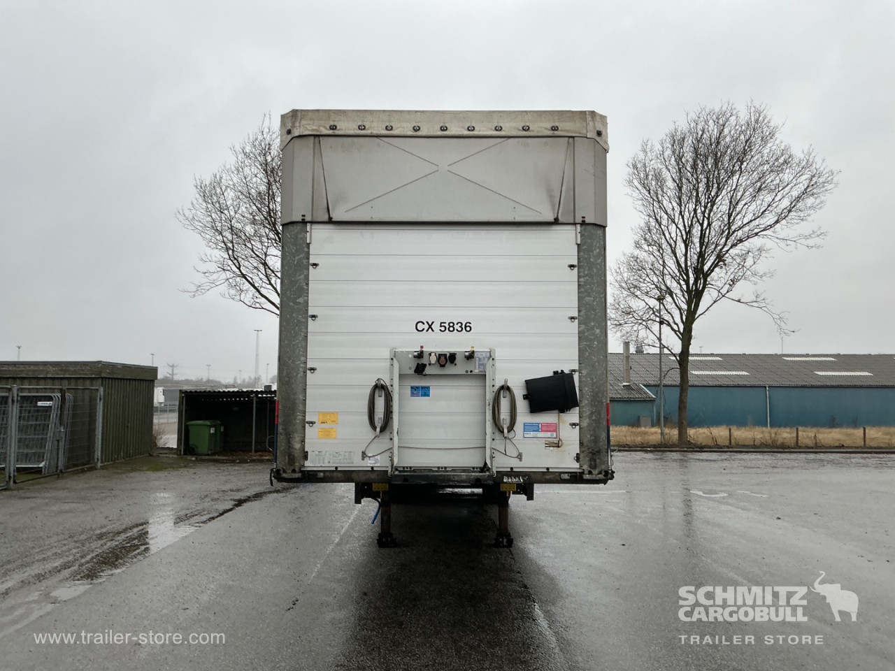 Schmitz Semi Curtainsider Standard