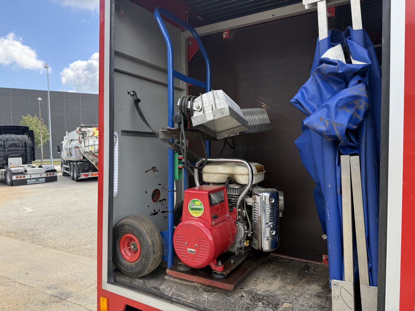 MAN VW 10.150 4x2 Brandbil