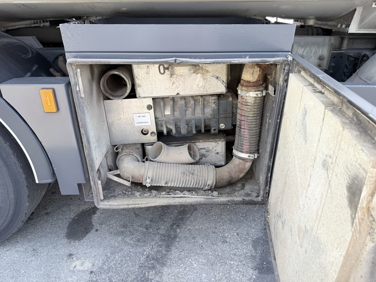 Scania R500 NGS CR20H 6x2 26 m3 Silo - Kompressor - Retarder