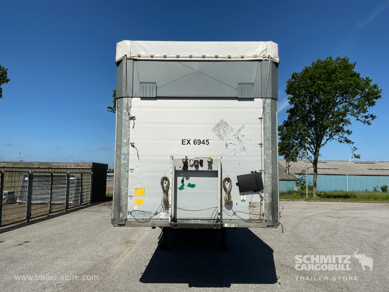 Schmitz Semi Curtainsider Standard