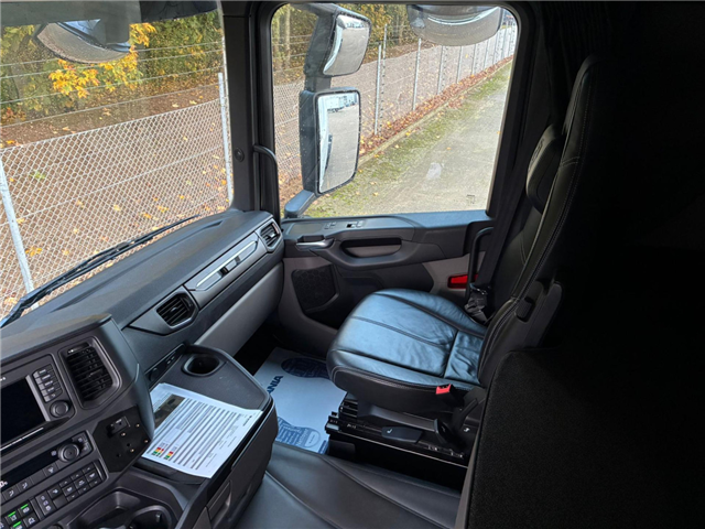 Scania R 500 B6x2*4NB