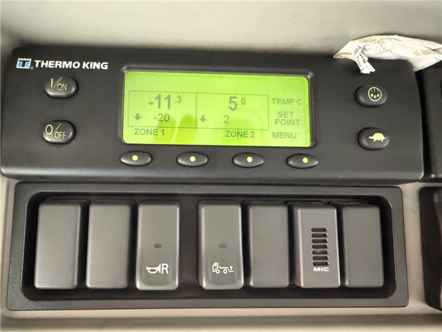 Volvo FE320 6x2*4 Thermo King T1200-R Spectrum 9,80 m. Kølekasse